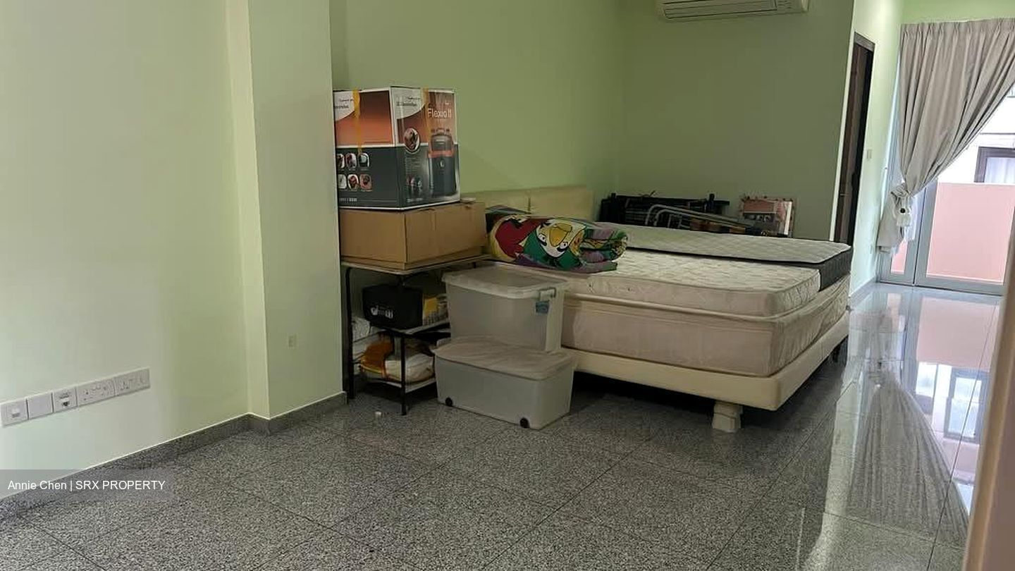 Lorong Ong Lye (D19), Terrace #563812421